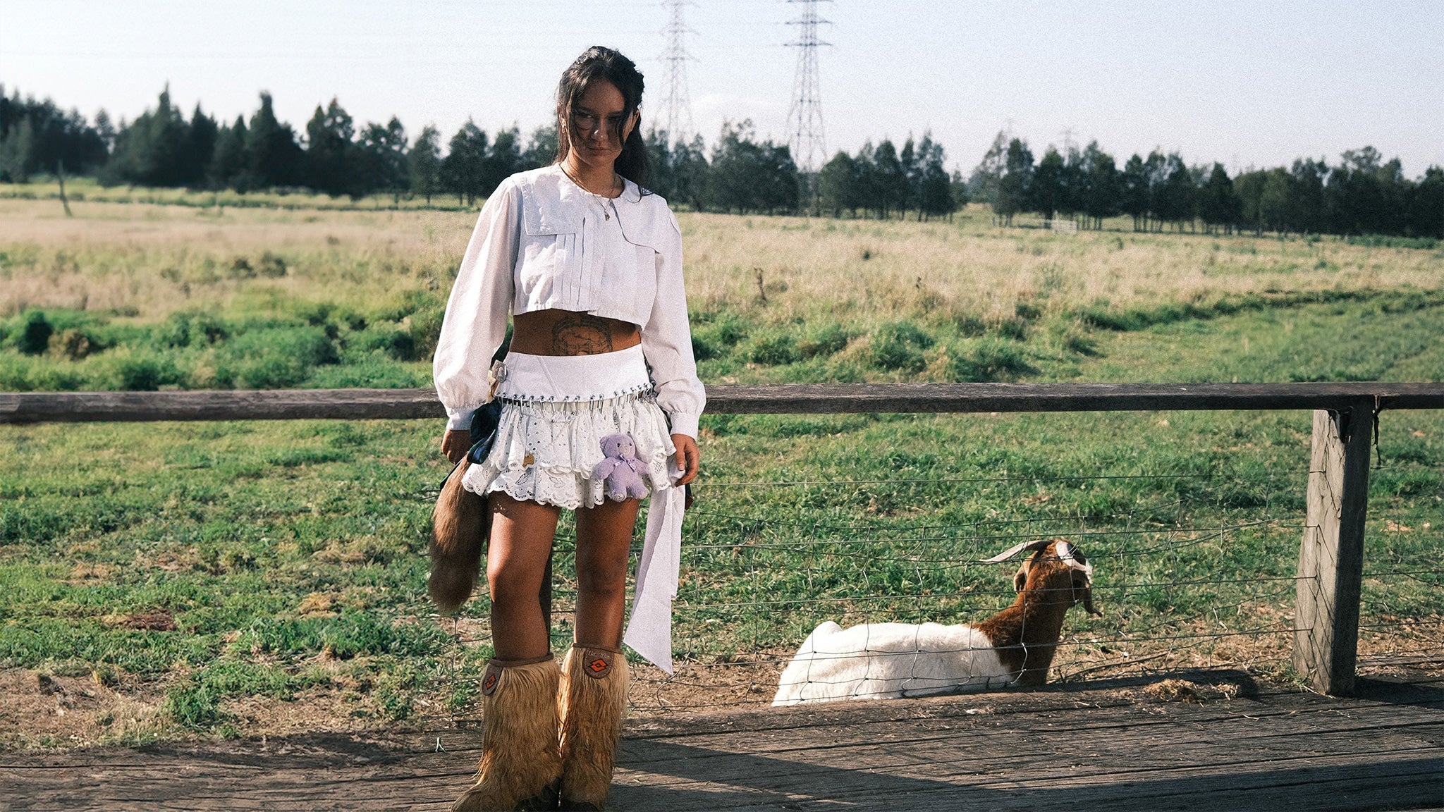 Mallrat: Light hit my face like a straight right